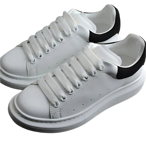 Alexander McQueen Sneakers - LuxuryLineBG